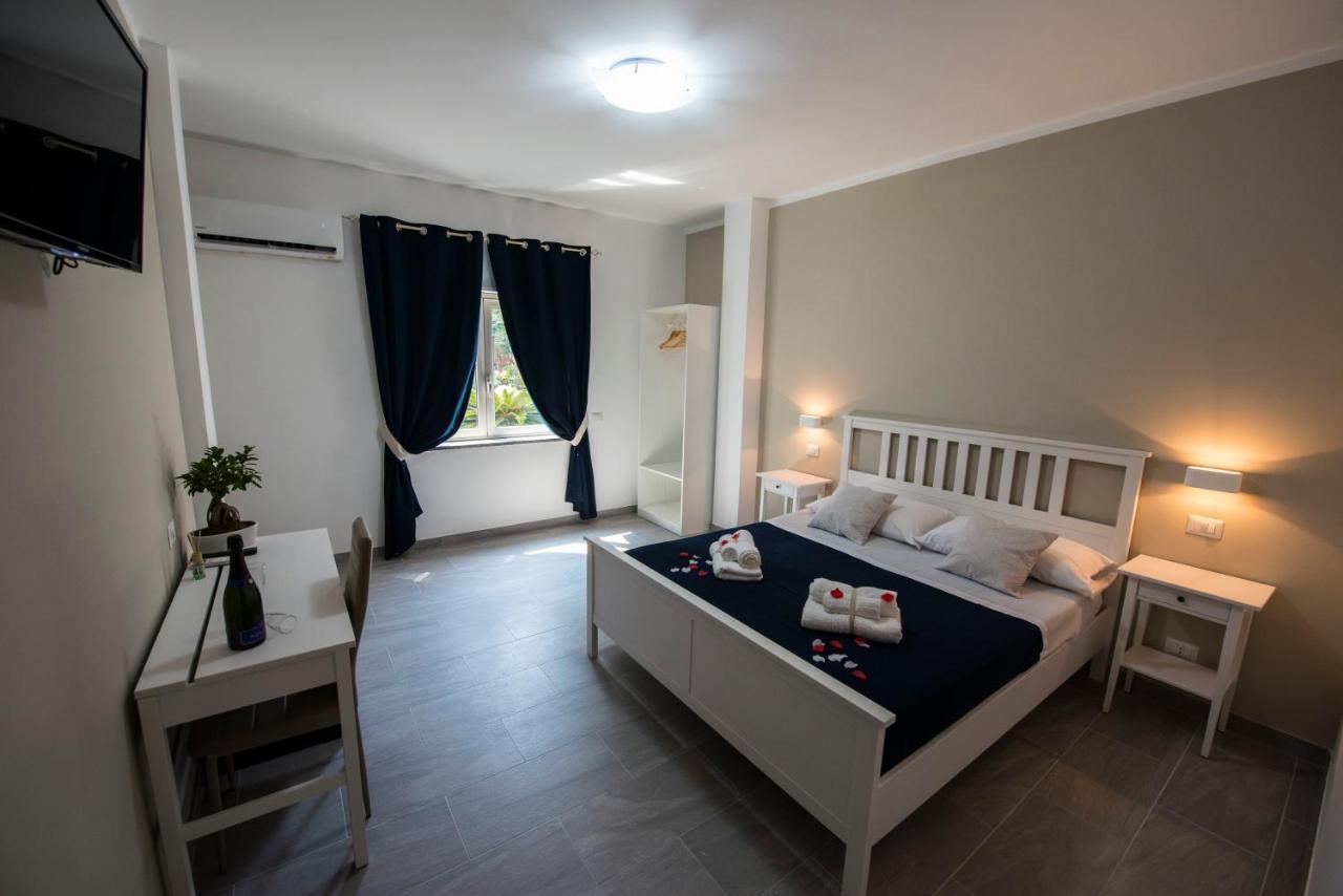 Cosmo Rooms A Pochi Passi Da Tropea Santa Domenica  Exterior photo